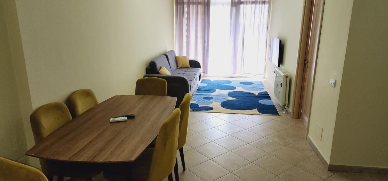 Pleasant With Free Dedicated Parking In Komuna E Parisit Apartment *