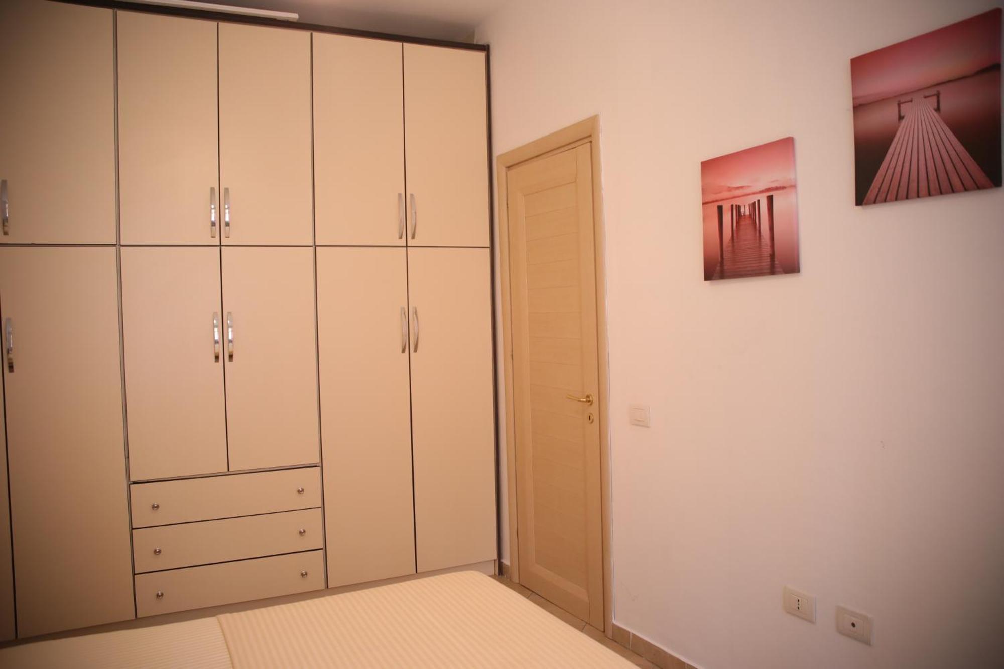 Pleasant With Free Dedicated Parking In Komuna E Parisit Apartment Tirana